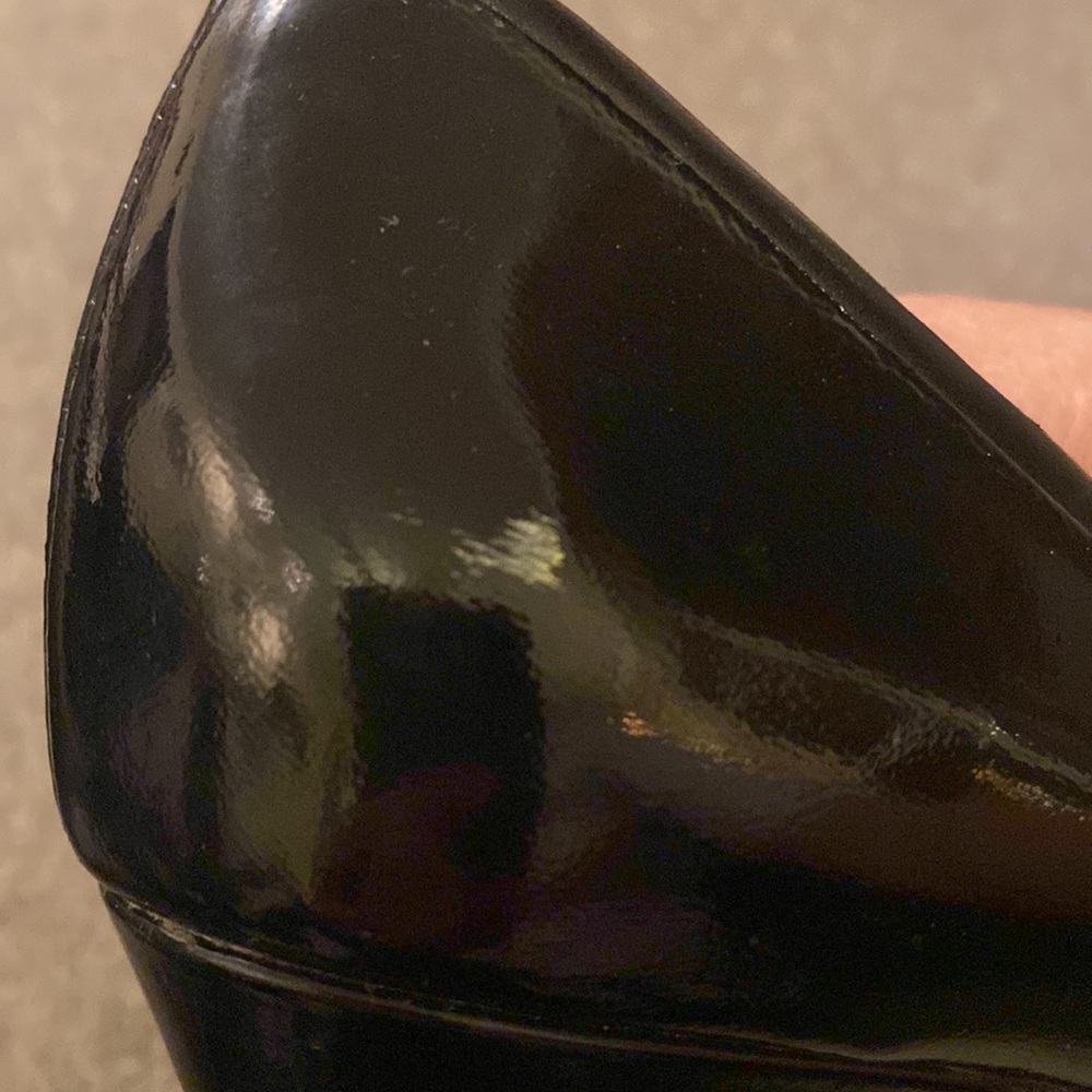 Clarks Artisan Black Leather 2” Heels Womens Size 9.5 - Picture 11 of 13